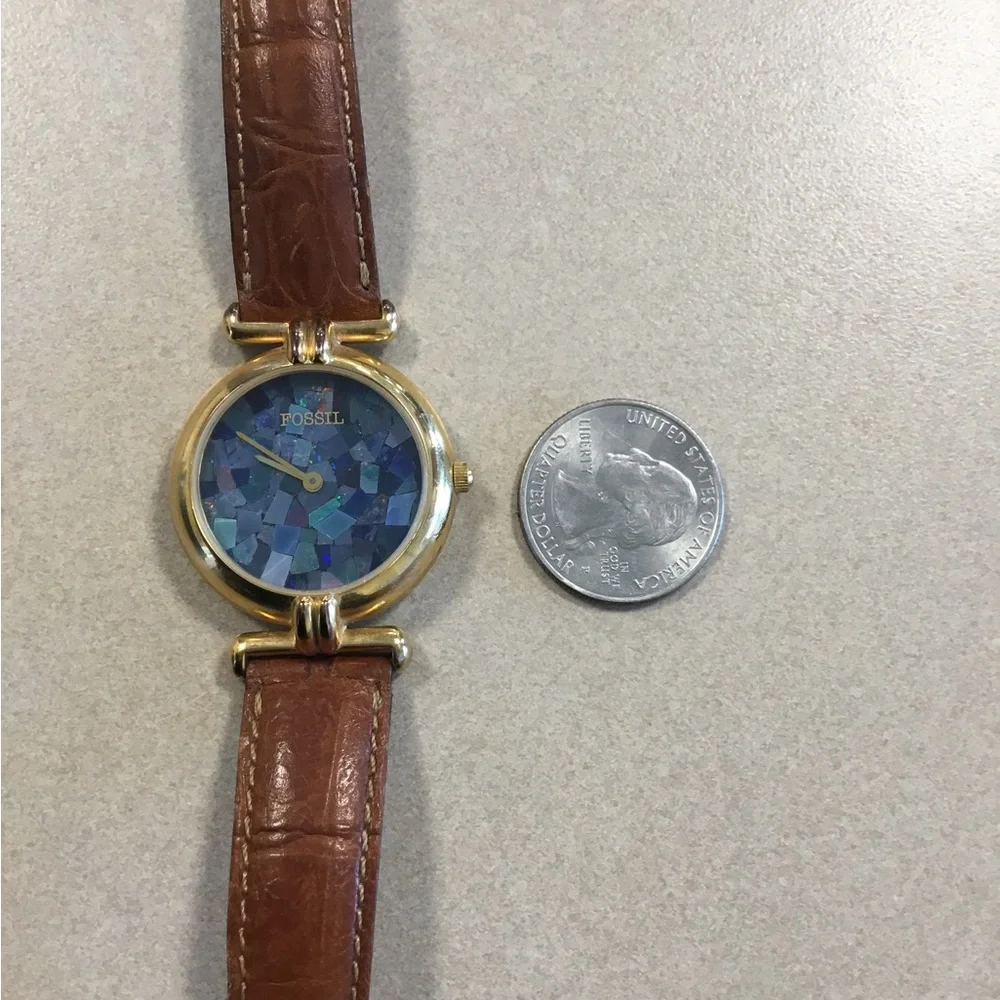 1992 FOSSIL SHATTERED ABALONE WATCH HE-3337
